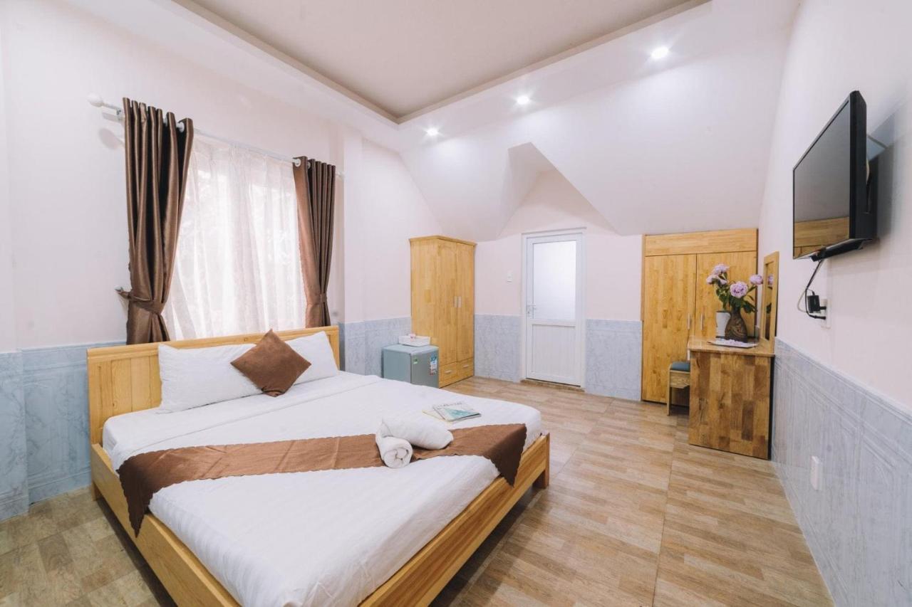 Khach San An Binh Hotel Да Лат Екстериор снимка